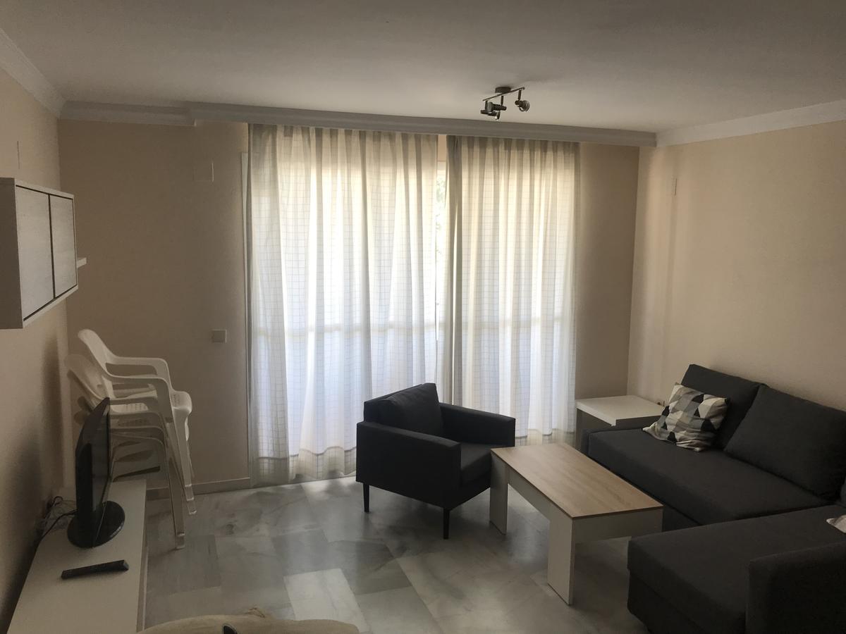 Apartamento Los Nidos Торремолінос Екстер'єр фото