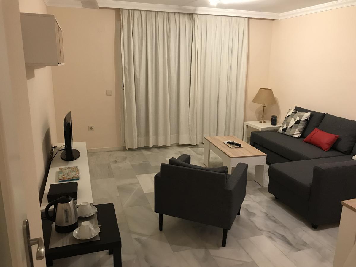 Apartamento Los Nidos Торремолінос Екстер'єр фото